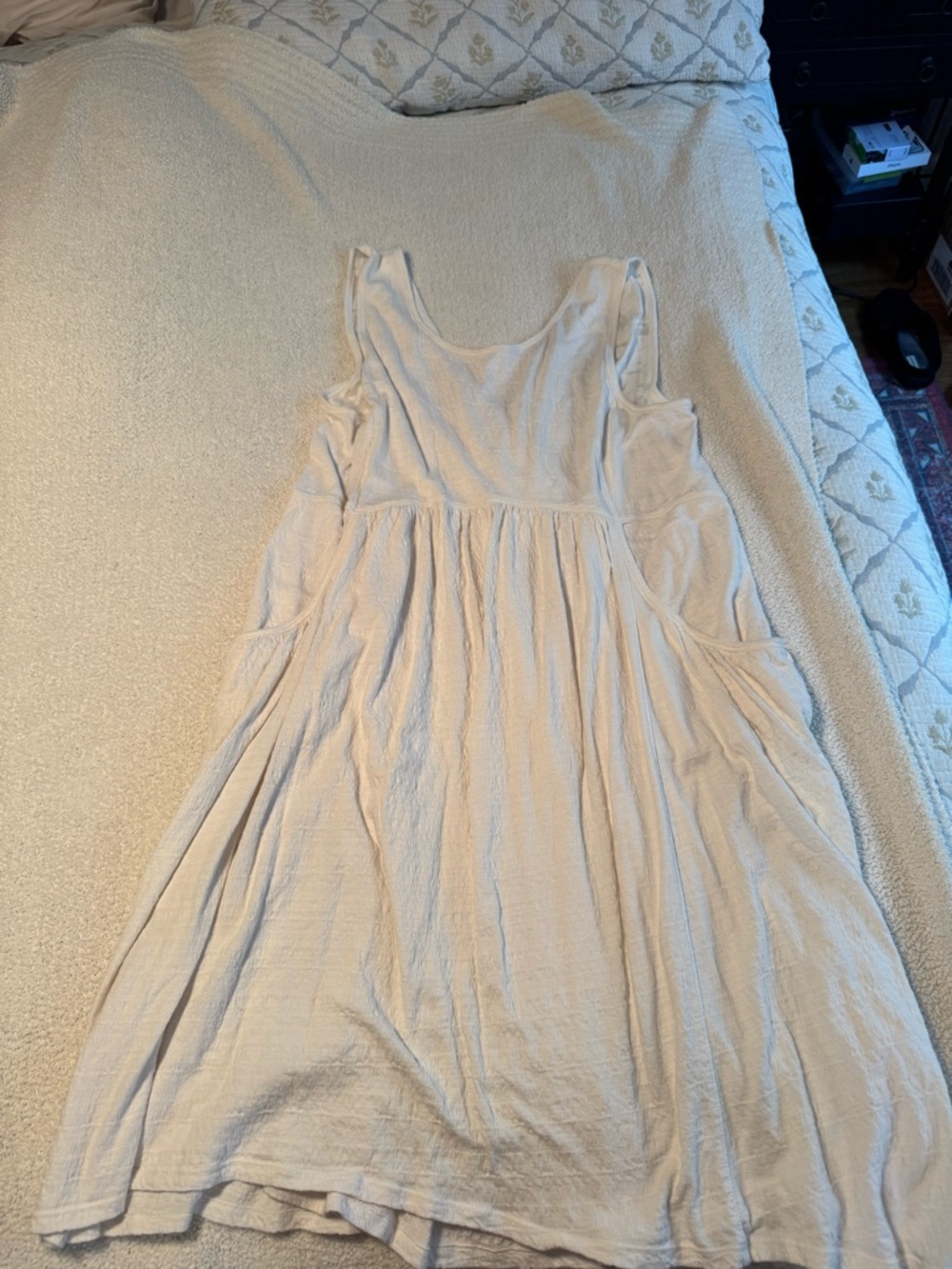 Everyday Cream Midi Scoop-Neck Dress with Pockets